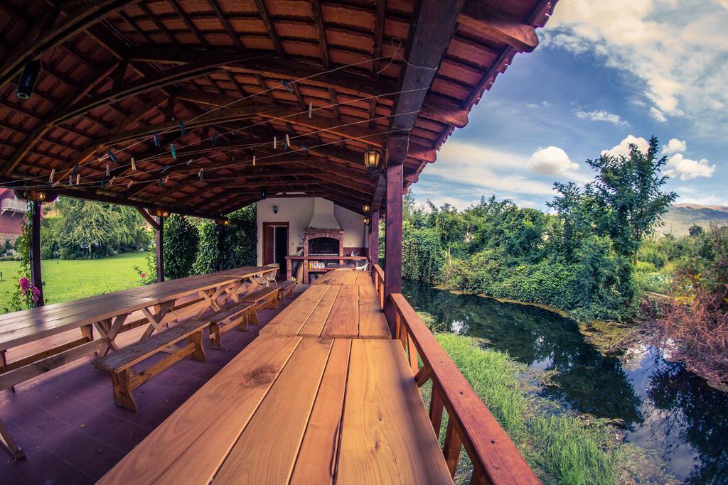 Oaza Inn Охрид Экстерьер фото